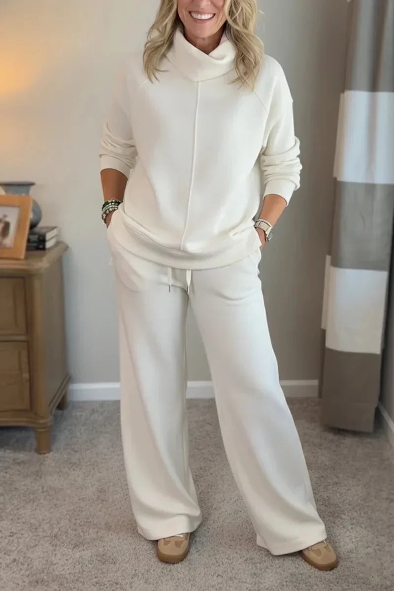 Thalia – Two-Piece Lounge Set