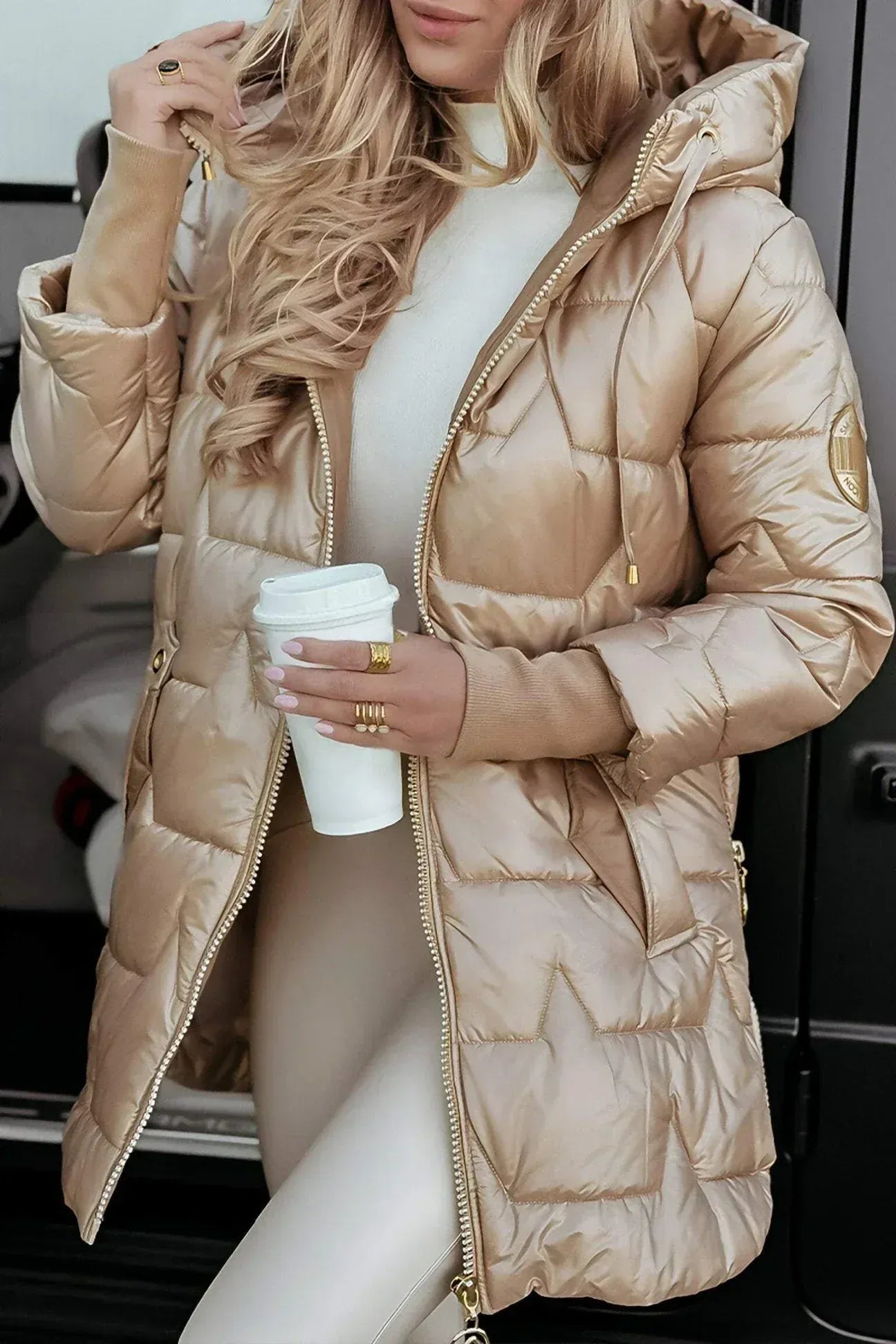 Karen | Winter coat with hood and padding